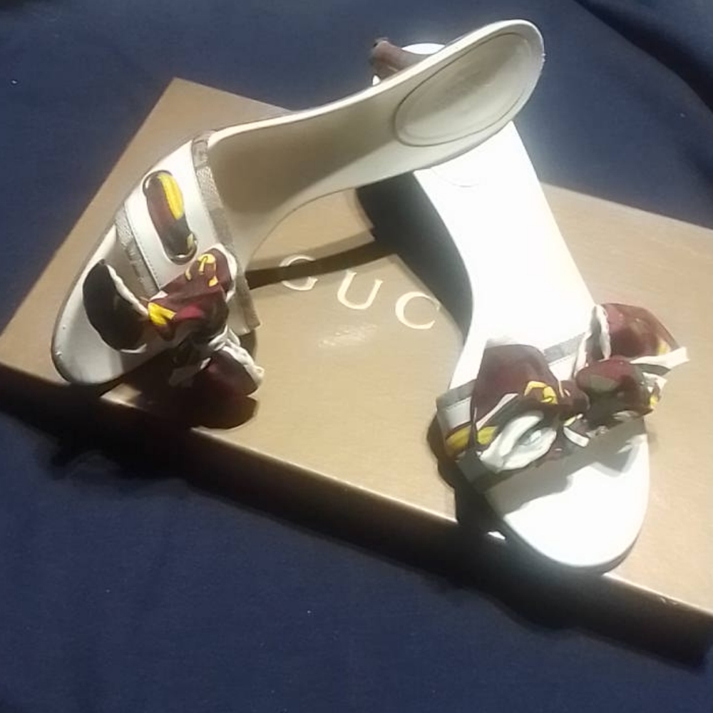 Women's Gucci shoes